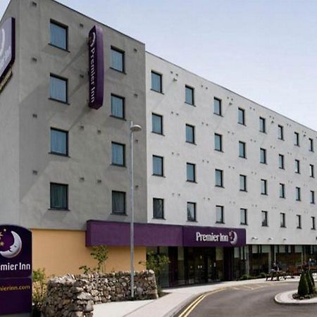 Premier Inn Aberdeen Airport - ไดซ์ ภายนอก รูปภาพ